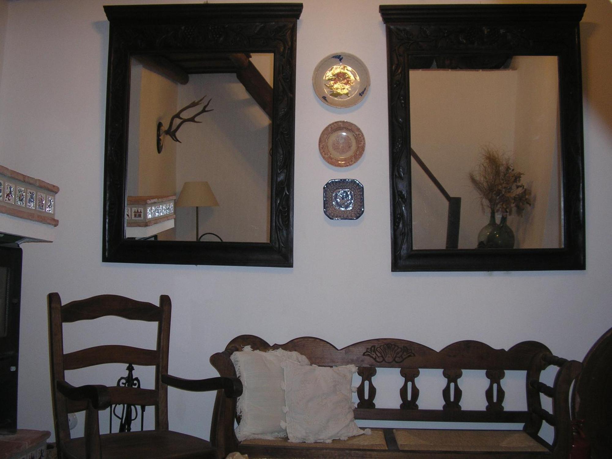 알라니스 Casa Rural Y Restaurante Casa Adriano 게스트하우스 외부 사진
